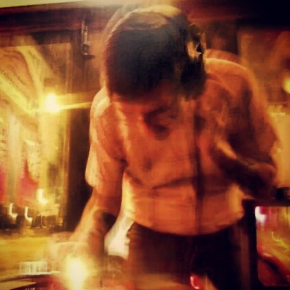 Meet your Posher, Beto